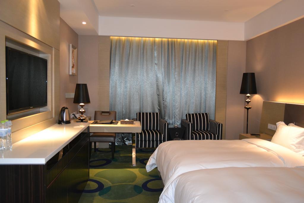 הוההוט Angel Garden Hotel חדר תמונה