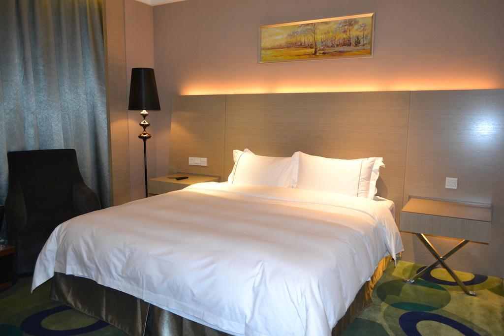הוההוט Angel Garden Hotel חדר תמונה