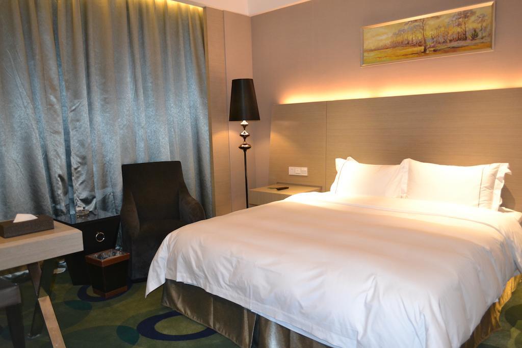 הוההוט Angel Garden Hotel חדר תמונה