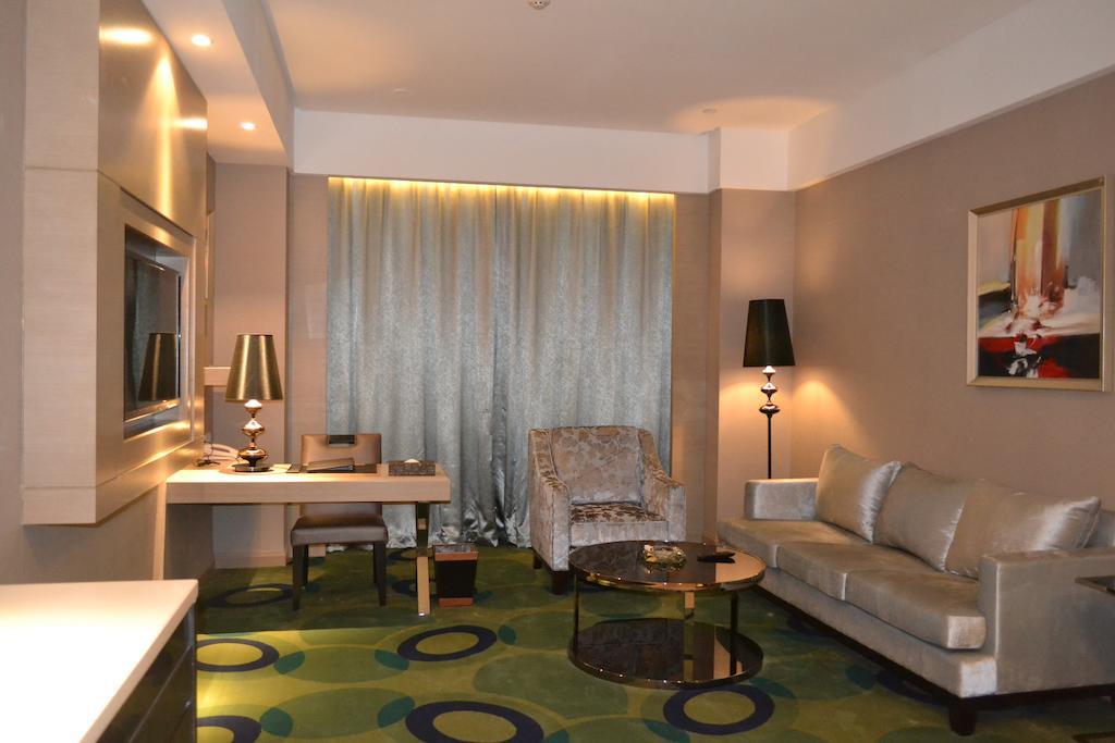 הוההוט Angel Garden Hotel חדר תמונה