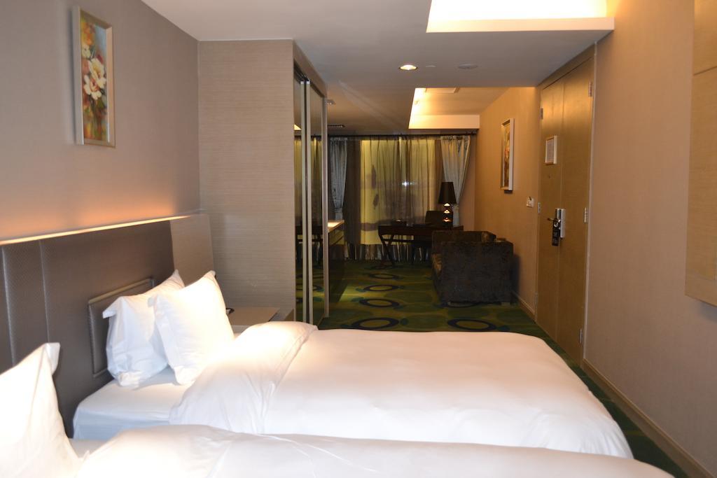 הוההוט Angel Garden Hotel חדר תמונה