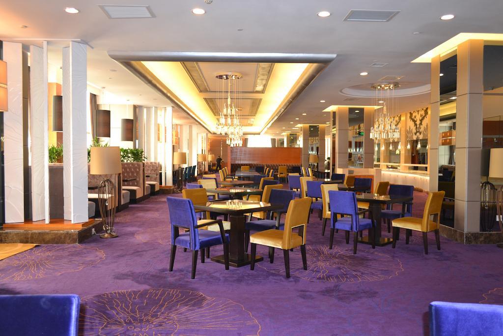 הוההוט Angel Garden Hotel מראה חיצוני תמונה